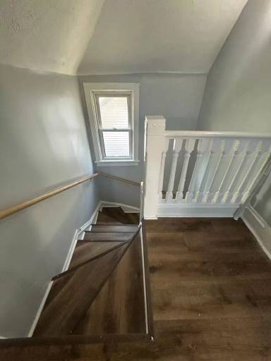 Main picture of 923 Avenue I