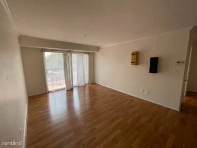 Main picture of Willow Wood Condominiums