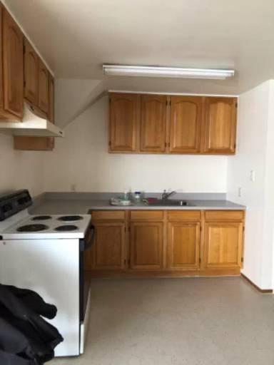 Main picture of 2715 Benvenue Ave