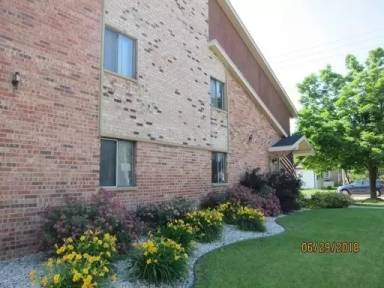 Main picture of 4780 N 118th St