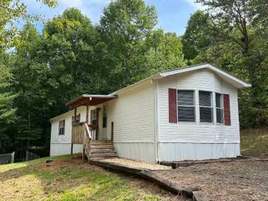 Main picture of 19 Cool Waters Rd