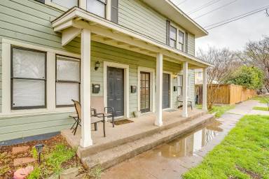 Main picture of 1216 Park Place Ave