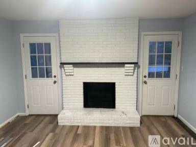 Main picture of 10 Waters Rd