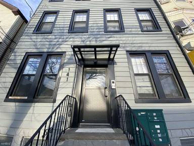 Main picture of 141 Wilson Ave