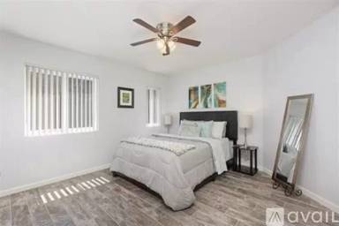 Main picture of 7545 Charmant Dr