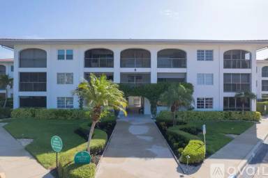 Main picture of 5 High Point Cir W