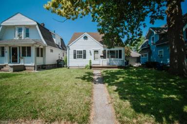 Main picture of 530 Ogden Ave