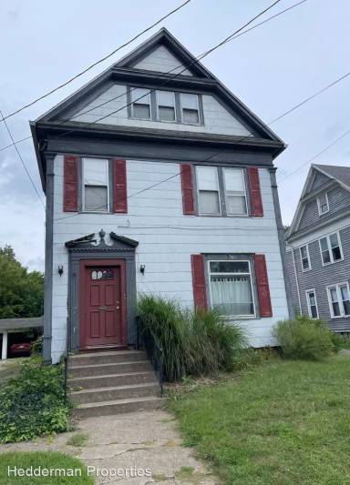 Main picture of 623 Cherry St