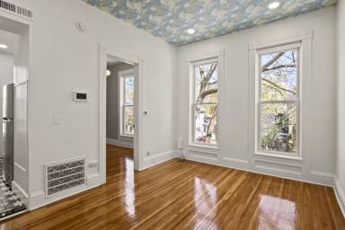 Main picture of 853 Meigs St