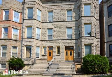 Main picture of 4017 N Kenmore Ave