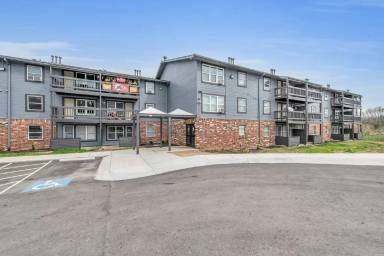 Main picture of 1500 E 29th St