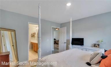 Main picture of 19 Binnacle Ln