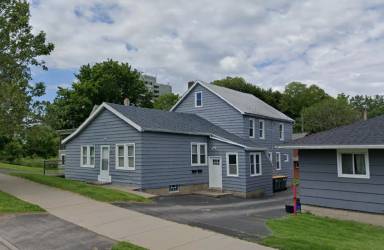 Main picture of 4619 Lake Ave