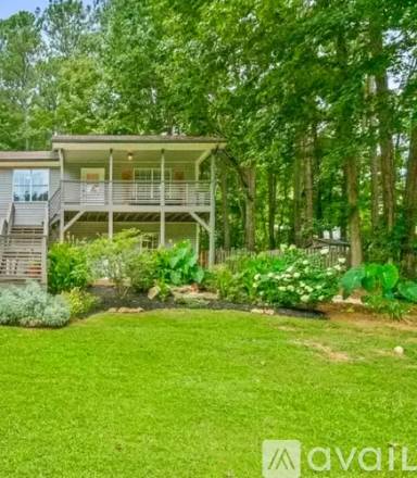 Main picture of 8635 Sapphire Ln