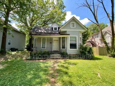 Main picture of 635 S Douglas Ave