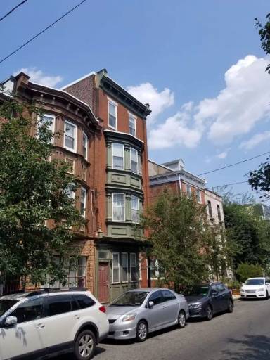 Main picture of 235 Fairmount Ave