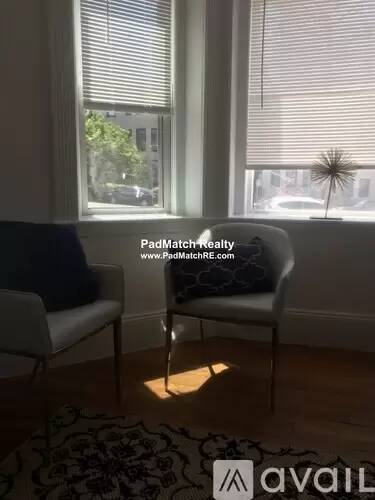 Main picture of 463 Park Dr