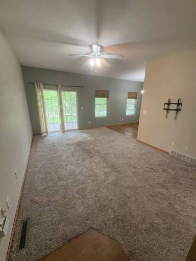 Main picture of 3852 Jay Ln