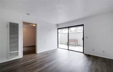 Main picture of 215 Wichita Ave