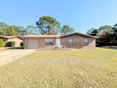Main picture of 2990 Newton Dr