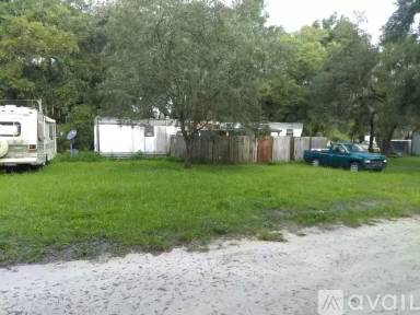Main picture of 19 SE 411th St