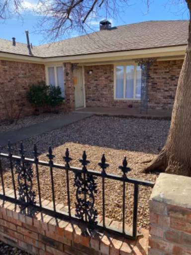 Main picture of 7916 Aberdeen Ave
