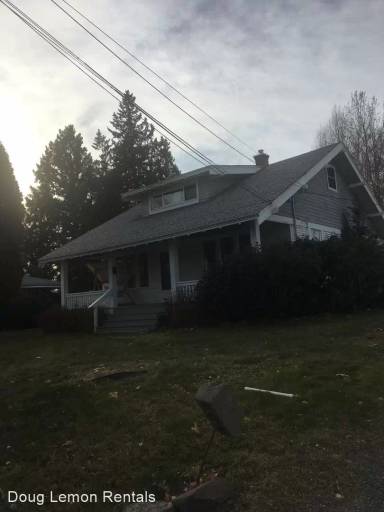Main picture of 1302 S 16th Ave