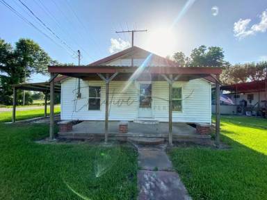 Main picture of 1413 Lovejoy St