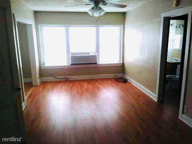 Main picture of 103 E Williams St