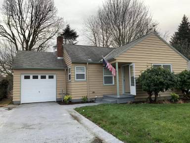 Main picture of 9250 SE Washington St