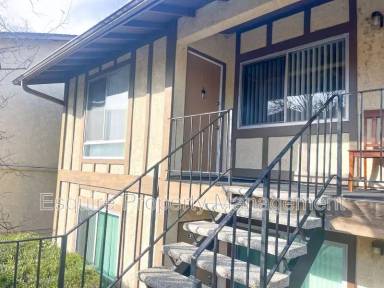 Main picture of Oaks Apartments