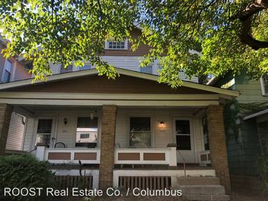 Main picture of 2691 Hibbert Ave