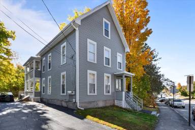 Main picture of 113 Warren St