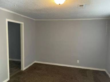 Main picture of 2623 S Fees St
