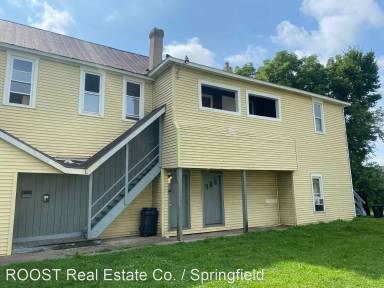 Main picture of 241 1/2A 241 1/2 B Chestnut Ave