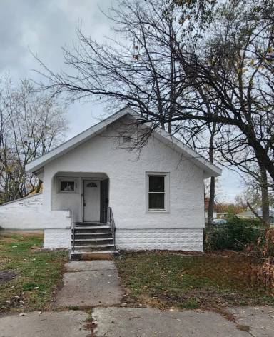 Main picture of 287 N Illinois Ave