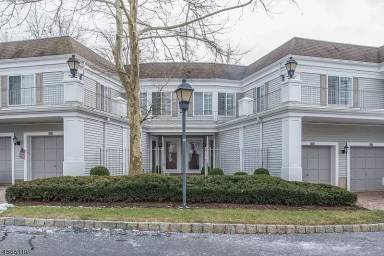 Main picture of 253 Riveredge Dr