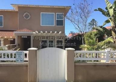Main picture of 2414 Newport Ave