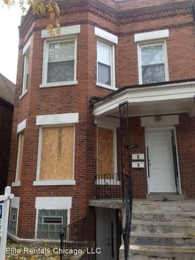 Main picture of 6804 S Champlain Ave