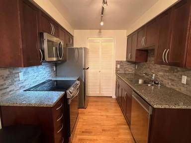 Main picture of 3045 20th Ave W