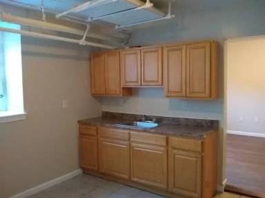 Main picture of 1533 Chapel St