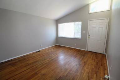 Main picture of 7309-7311 Michigan Ave