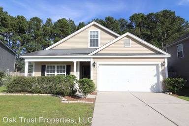 Main picture of 302 Crescent Ct
