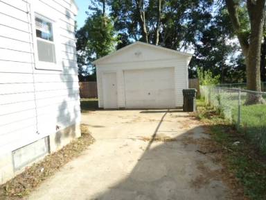 Main picture of 911 Conger St