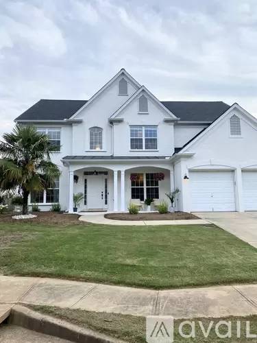 Main picture of 300 Ascot Ridge Ln