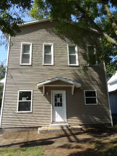 Main picture of 121 Indiana Ave SW
