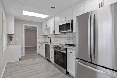 Main picture of 3771 Gainesborough Dr
