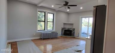 Main picture of 1 Hillside Ave