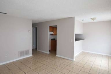 Main picture of 333 S Osceola St