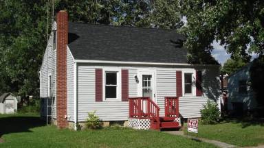 Main picture of 294 Noble St